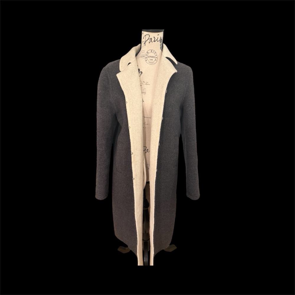 Banana Republic Wool Coat in Cream and Gray - Picture 2 of 13